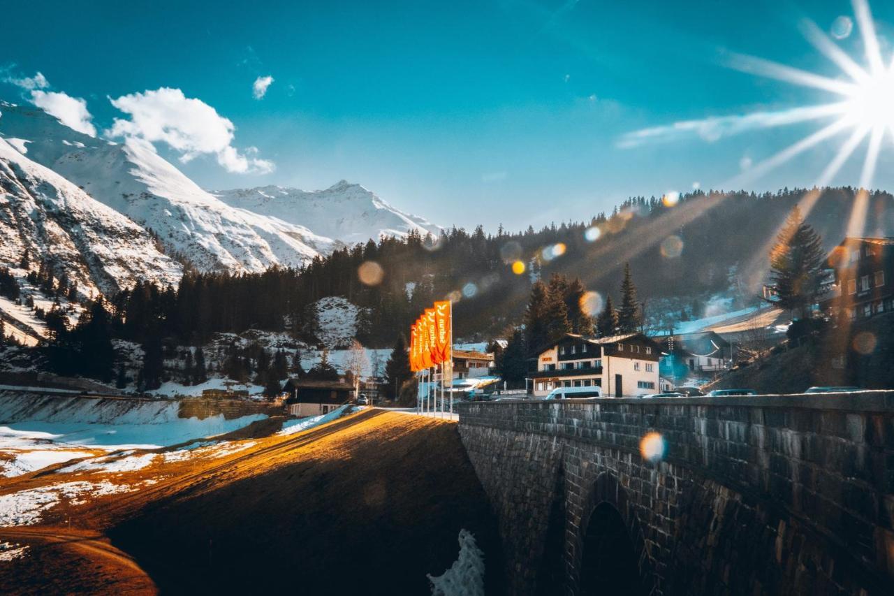 Отель Cresta Седрён Экстерьер фото